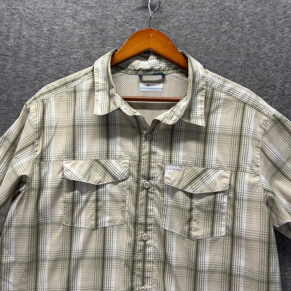 Columbia Mens Plaid Short Sleeve Ventilated Fishing Hiking Shirt Green‎ Large